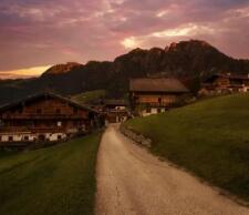 冰与火之歌小说写完了吗（小说《冰与火之歌》现在完结了吗）